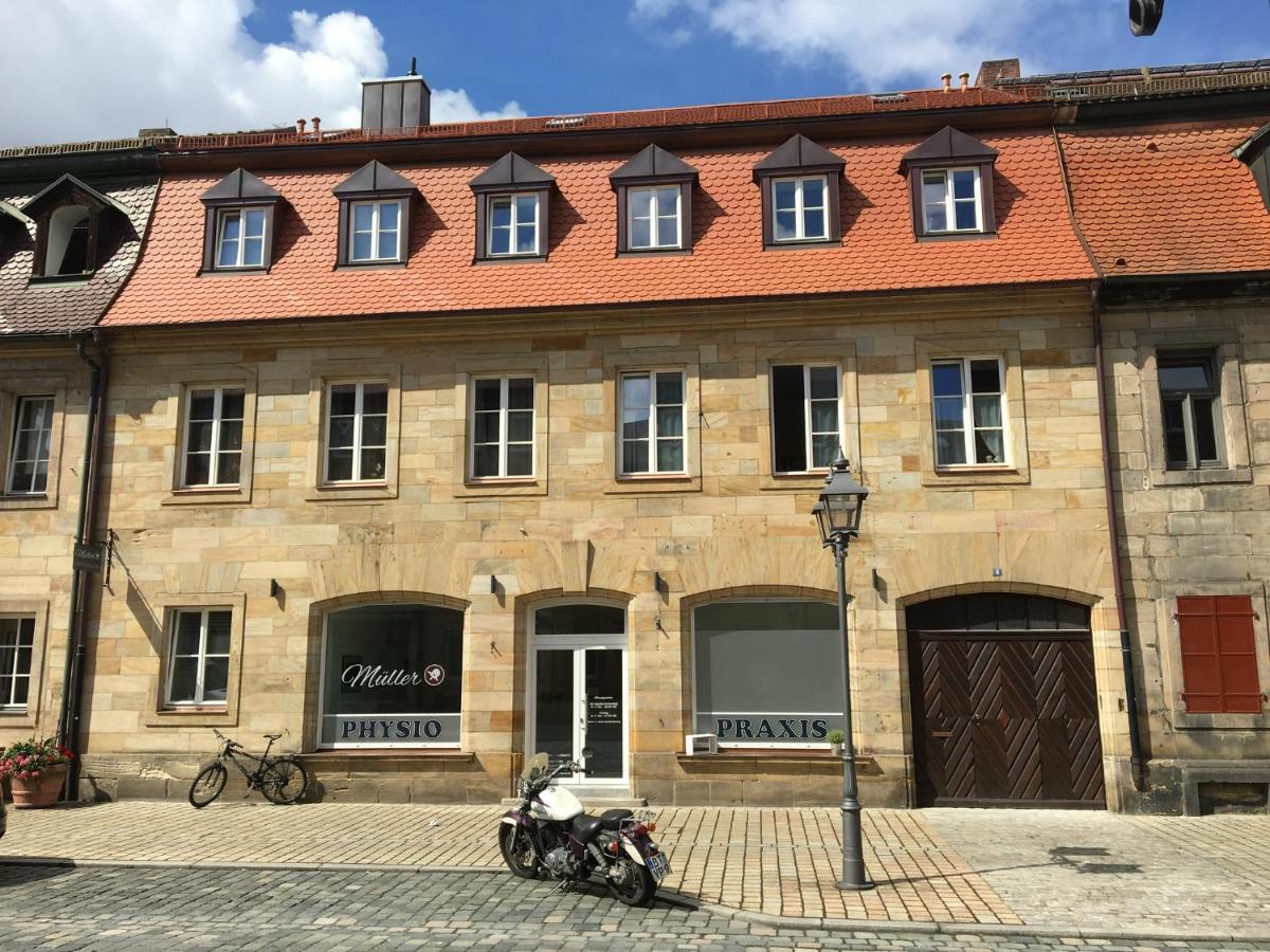 Wohnung In Bayreuths Schoenster Strasse ภายนอก รูปภาพ