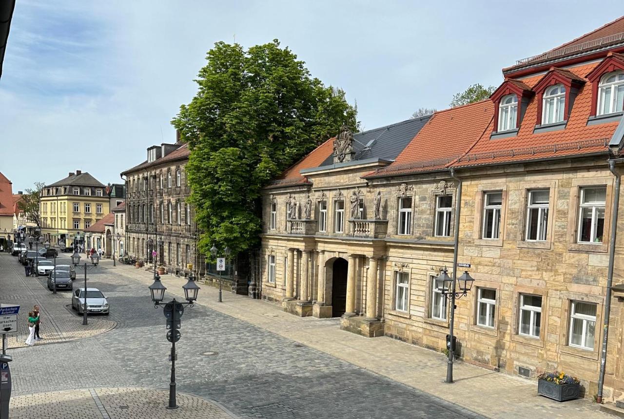 Wohnung In Bayreuths Schoenster Strasse ภายนอก รูปภาพ